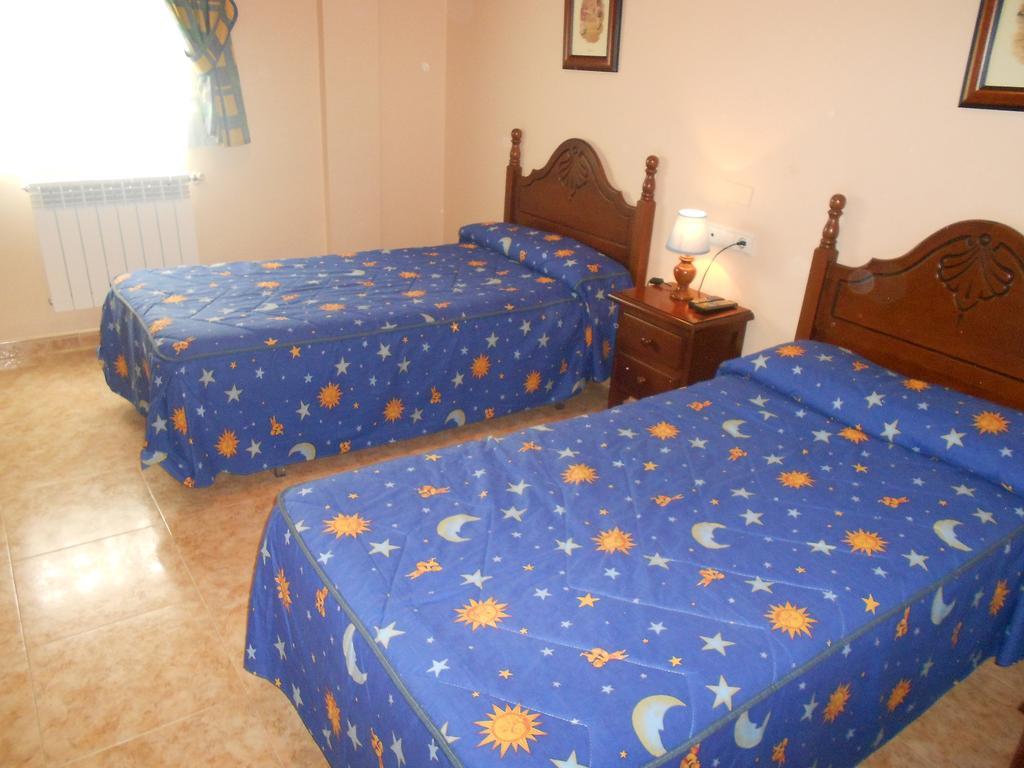 Hostal El Poligono Hotel Lucena Kamer foto